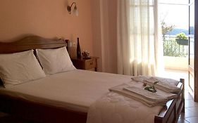Naiada Apartments Milina